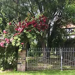 Ferien Im Alten Pfarrhaus 아파트